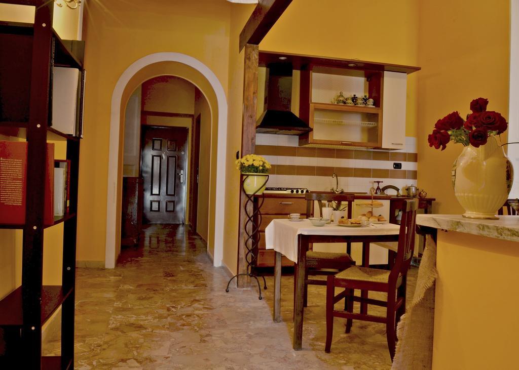 Bed and Breakfast A Casa Di Mamma à Naples Extérieur photo